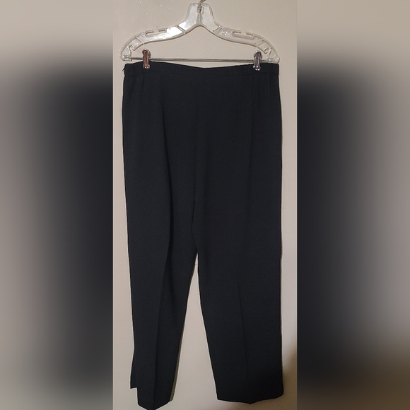 Danny & Nicole Royal Blue and Black Pantsuit Plus Size 14 - Picture 6 of 10